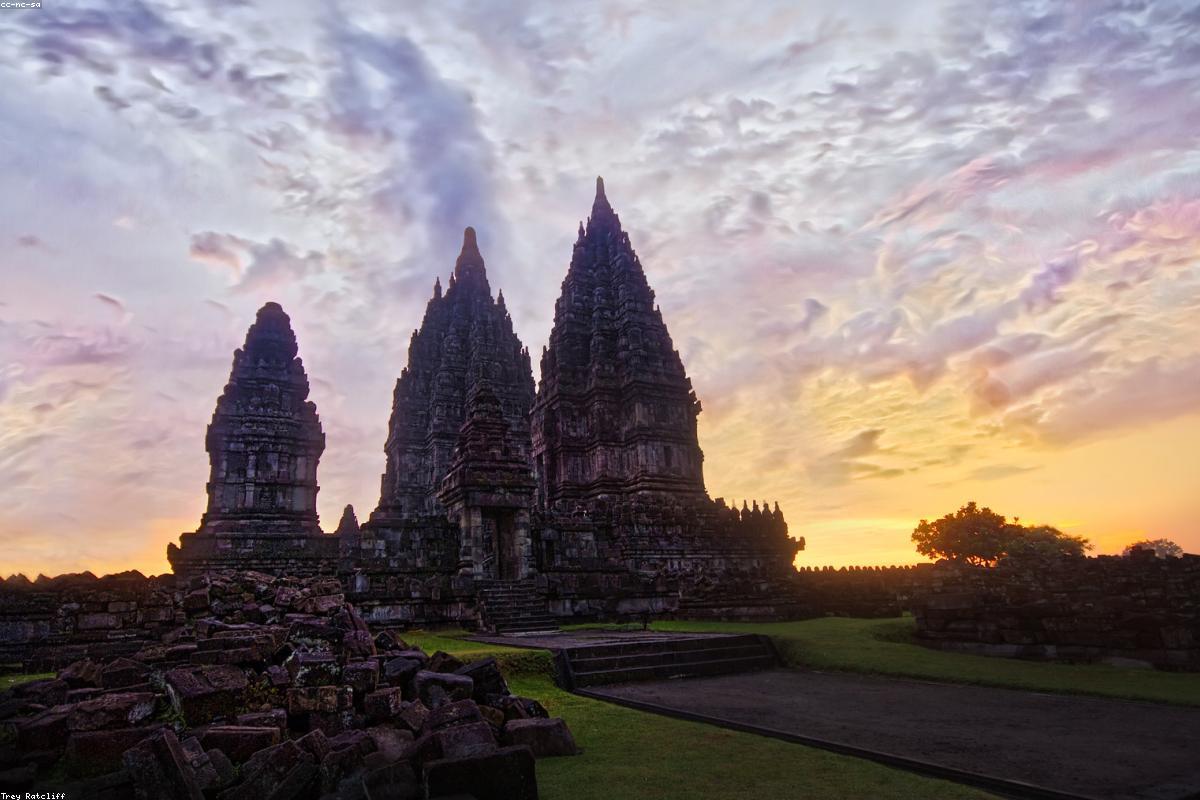 Makassar — Travel Jannah Firdaus Dilaporkan Gagal Berangkatkan 80 Jemaah Haji