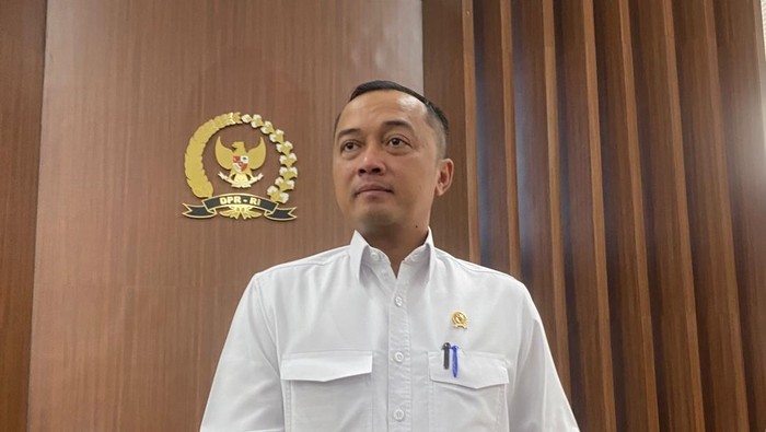 Mensesneg Prasetyo Hadi Pimpin Satgas Mitigasi PHK, Jembatani Buruh dan Pemerintah