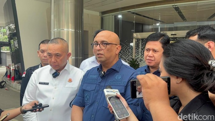 Jaksa Agung Respons Lodewyk Pusung Ajukan Praperadilan Kasus MBG