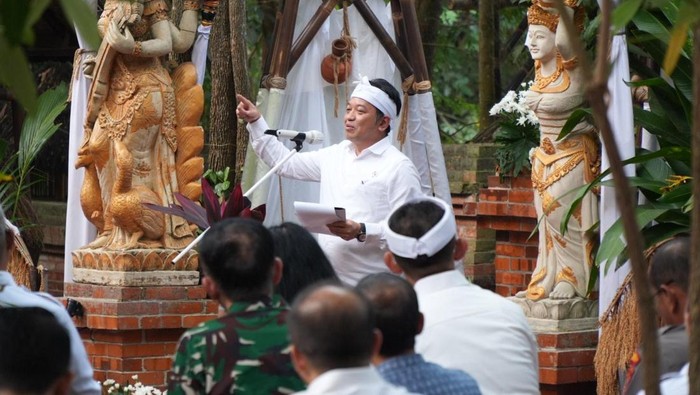 Wakil Kepala BPS Canangkan Sensus Ekonomi 2026 di Jabar, 40 Ribu Petugas Diterjunkan