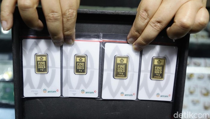 Harga Emas Antam Hari Ini Naik atau Turun?