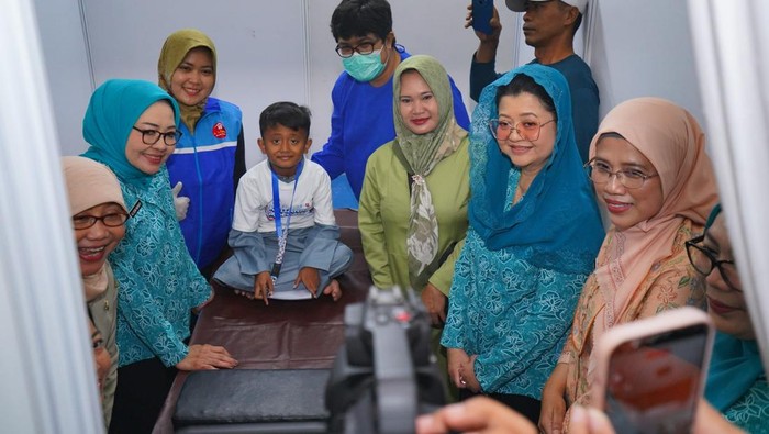 HUT Jakarta ke-499, TP PKK Jakarta dan PAM JAYA Gelar Khitan Gratis untuk 2.000 Anak