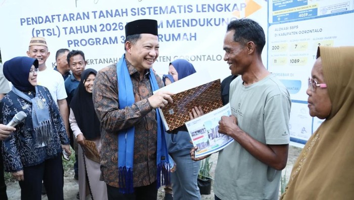 Mendagri Tekankan Program Bedah Rumah sebagai Bukti Nyata Keberpihakan Pemerintah
