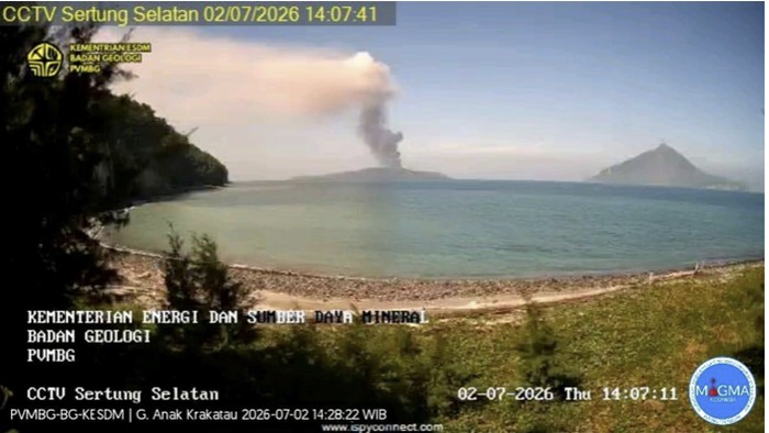 Video Viral Erupsi Hebat Gunung Anak Krakatau pada Malam Hari Dipastikan Hoax