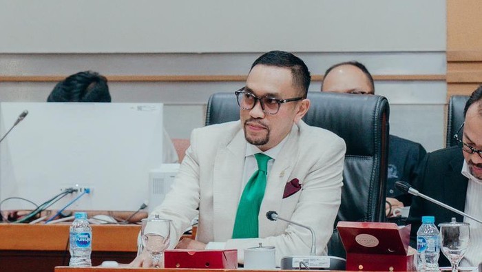 Waka Komisi III DPR Apresiasi Polri, Dorong Pengusutan Tuntas Jaringan Judol Hayam Wuruk Internasional
