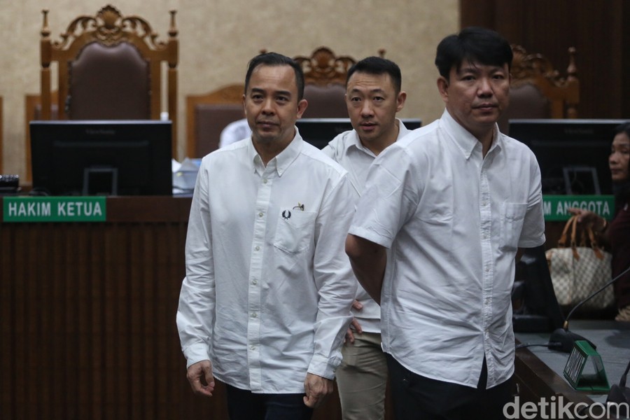 Kasus Suap Bea Cukai Rp61 Miliar: Tiga Petinggi Perusahaan Kargo Dituntut 3 Tahun Penjara