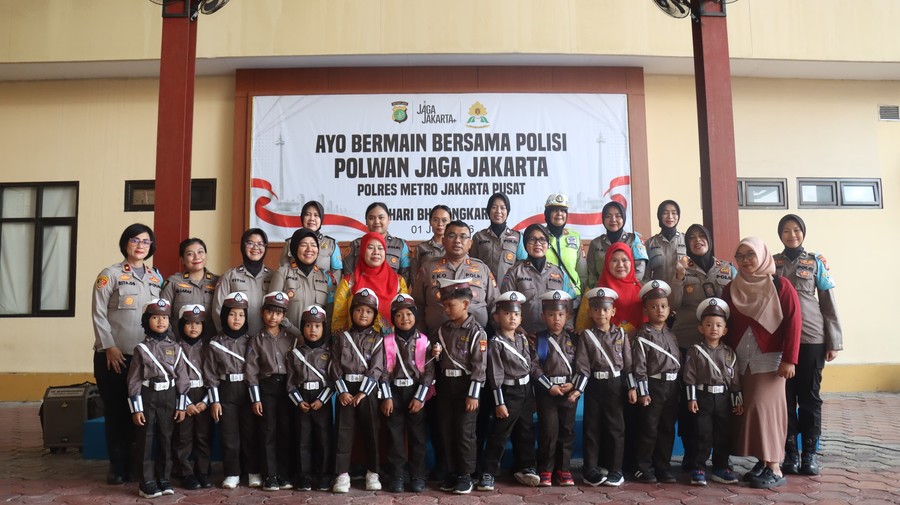 Polwan Jakarta Pusat Ajak Polisi Cilik Bermain dan Belajar, Bangun Citra Polisi Sejak Dini