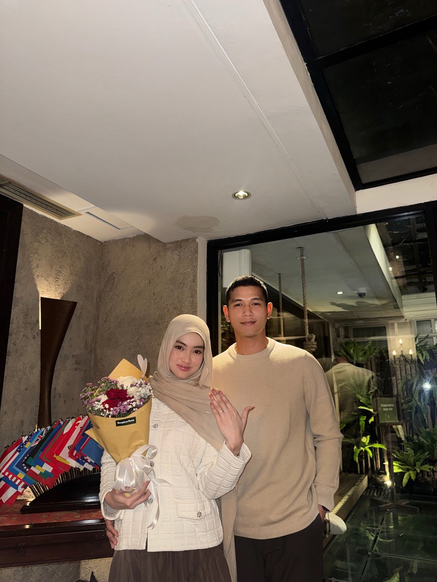 Ulang Tahun Penuh Cinta, Eltasya Natasha Resmi Dilamar Bagas Wahyu di Usia 26 Tahun