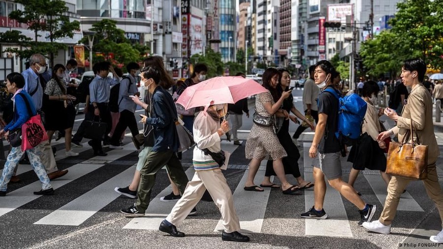 Biaya Visa Meroket, Pekerja Asing di Jepang Makin Terhimpit