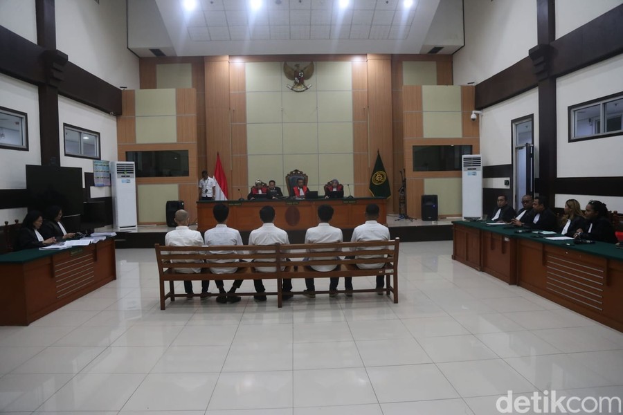 Tuntutan Dibacakan di PN Jakarta Timur