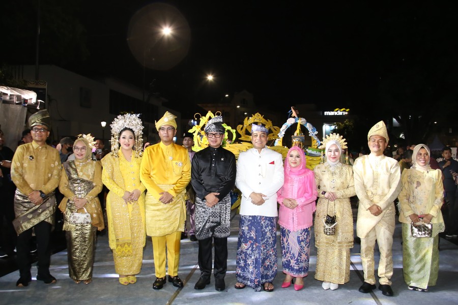 Semangat Kolaborasi Antarkota dalam Kemeriahan Karnaval Budaya Nusantara
