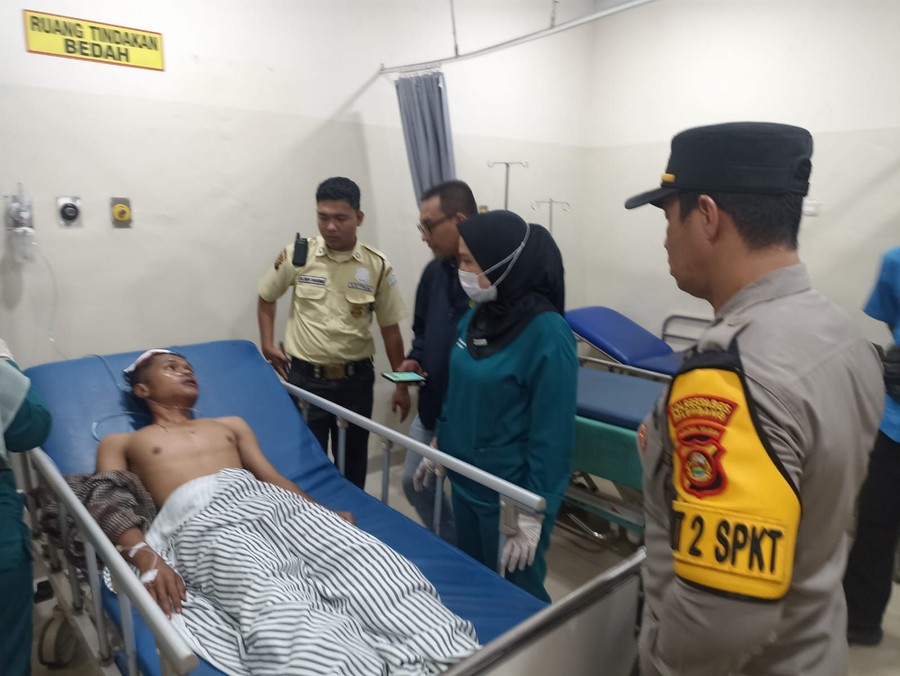 Dituduh Begal, Mahasiswa di Palembang Babak Belur Dikeroyok 20 Pria Bersajam
