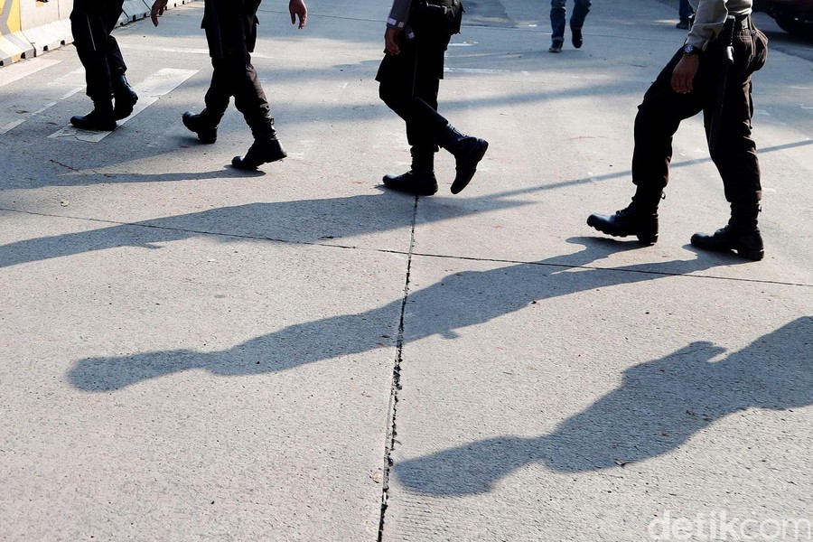 Polres Jakpus Siagakan Personel Kawal Demo di Sejumlah Titik