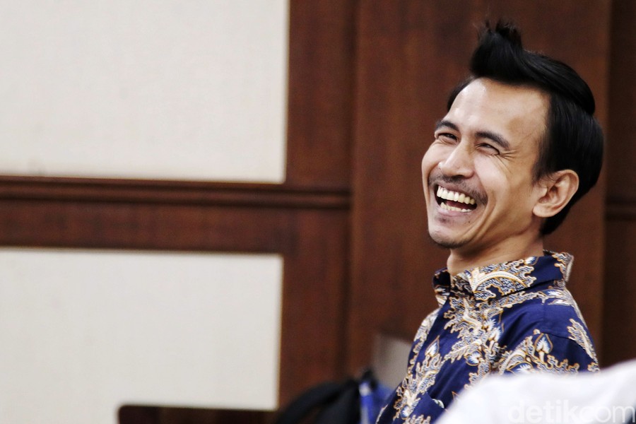 Kronologi Penangkapan Adam Deni: Rusak Ruko dan Ancam Pegawai dengan Airsoft Gun