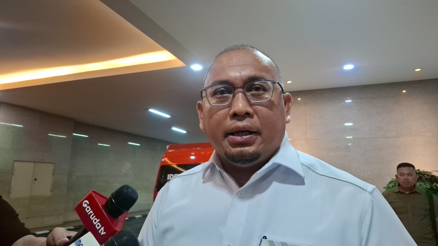 Andre Rosiade Tegaskan Isu Budi Djiwandono Perintahkan Awasi Gibran adalah Hoaks  Jakarta, Beritainti.com — Wakil Ketu