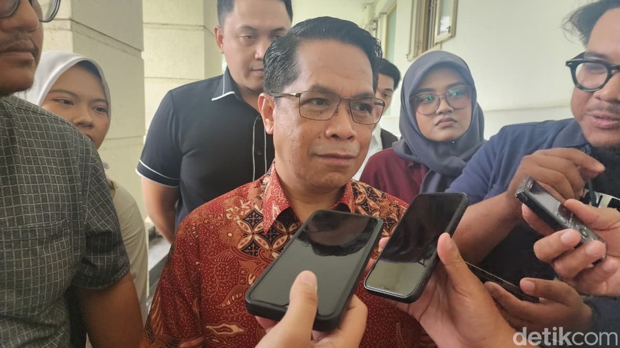 Kementerian Energi dan Sumber Daya Mineral (ESDM) akan segera merevisi peraturan mengenai kebijakan Harga Gas Bumi Terte