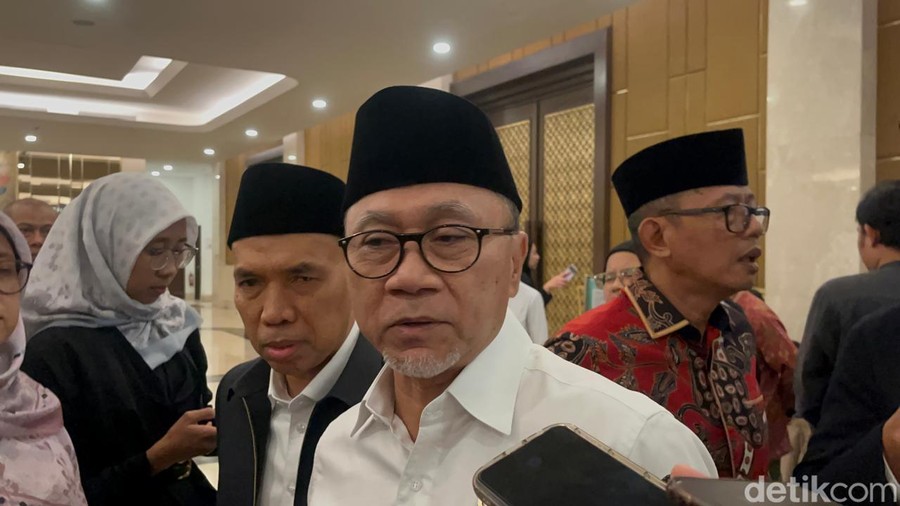 Zulhas Targetkan Persoalan Sampah Rampung di 2028, Bakal Diubah Jadi Listrik