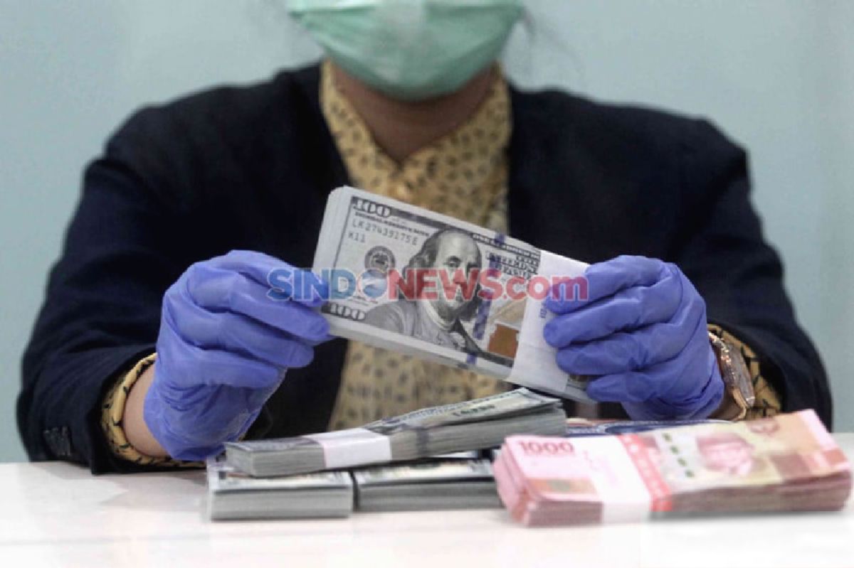 Rupiah Melemah Tipis ke Rp17.725 per Dolar AS, Ini Pemicunya