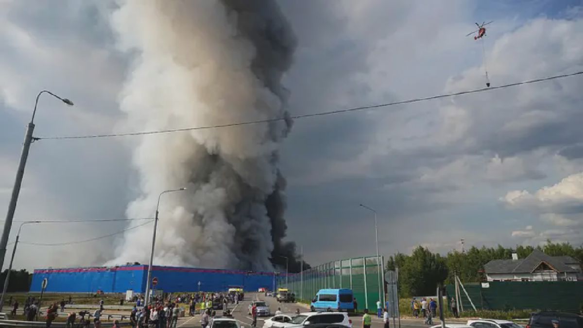 Gelombang Drone Ukraina Hantam Gudang Ozon, Logistik Rusia Terpuruk