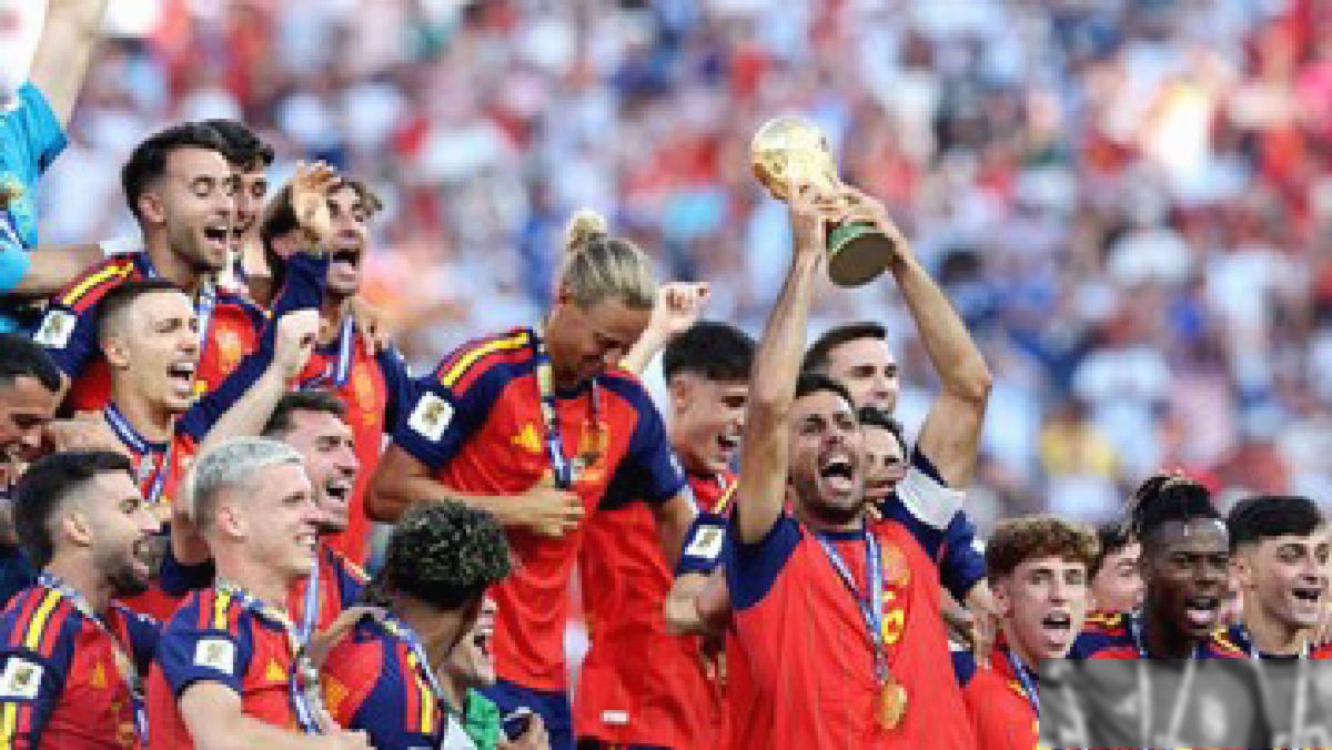 Final Piala Dunia 2026 — Argentina Balik Badan saat Spanyol Angkat Trofi