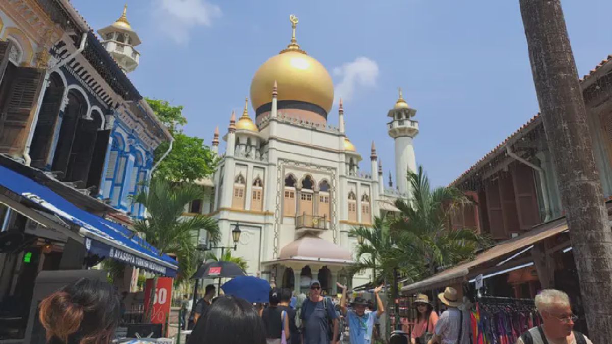 Masjid Sultan Singapura Jadi Magnet Wisatawan Asing di Kampong Glam