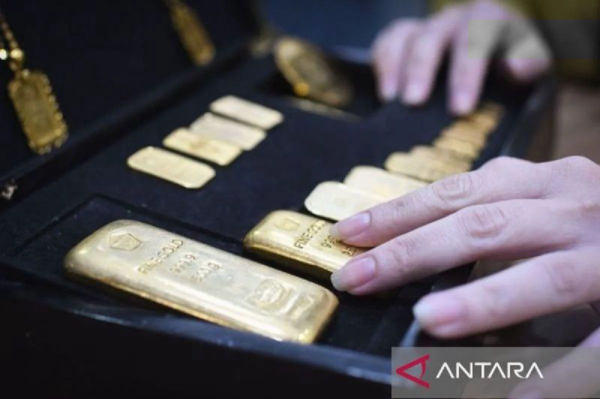 Perak Dijuluki Harta Karun Tersembunyi, Emas Tetap Jadi Primadona Investasi Jangka Panjang