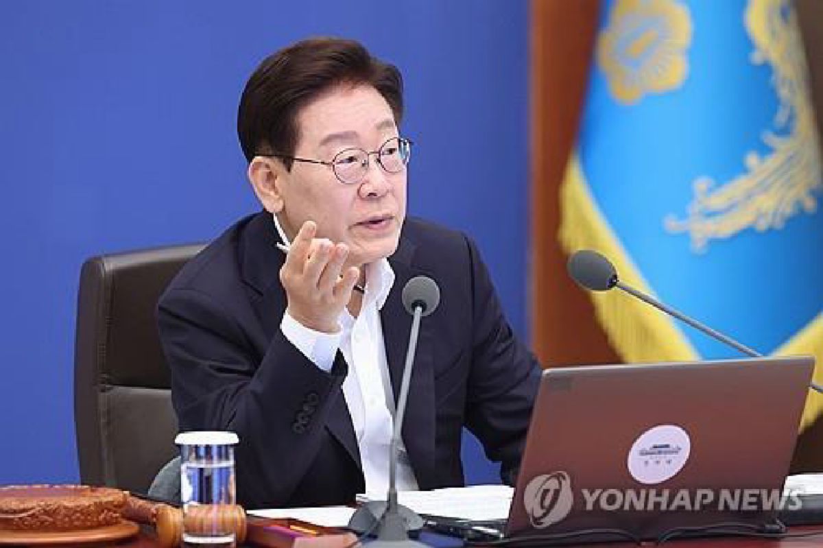 Presiden Korea Serukan Subsidi, Kebakaran Landa Pusat Logistik