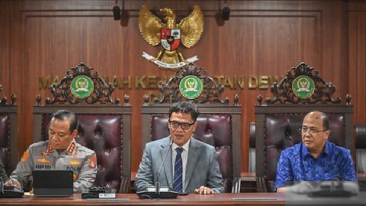 DPR Sentil Kapolda dan Dirut Mandiri soal Blokir Rekening Aktivis Pati