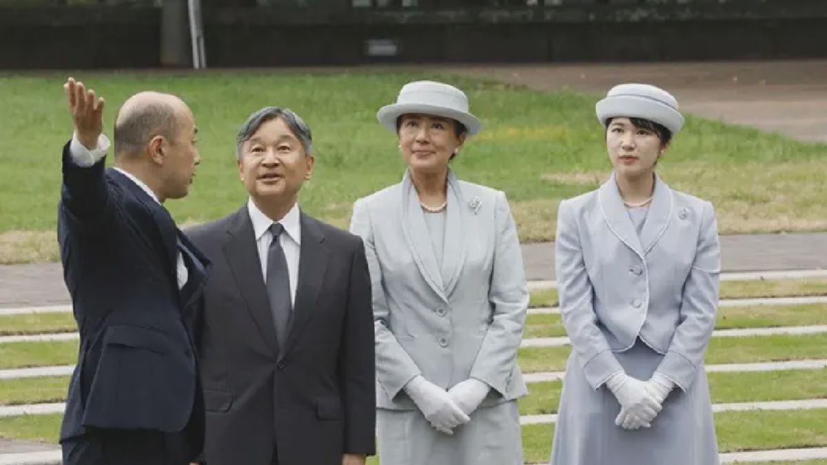 Kaisar Naruhito dan Keluarga Imperial Ziarah ke Monumen Bom Atom Nagasaki