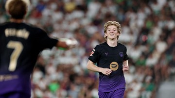 Gordon Pede Bisa Mainkan Posisi Nomor 9 di Barcelona