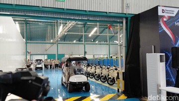 Program Motor Listrik Nasional di Tengah Masalah Kemacetan dan Kecelakaan