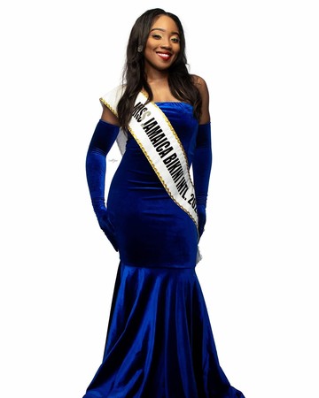 Meninggal di Usia 35, Finalis Miss Universe Jamaica 2024 Dimakamkan