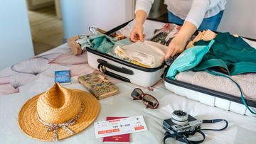 11 Ciri Kepribadian Orang yang Suka Bawa Barang Berlebihan saat Traveling