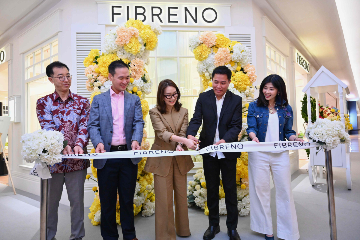 Membawa Filosofi “Color for Life”, Fibreno Resmi Hadir di Plaza Indonesia